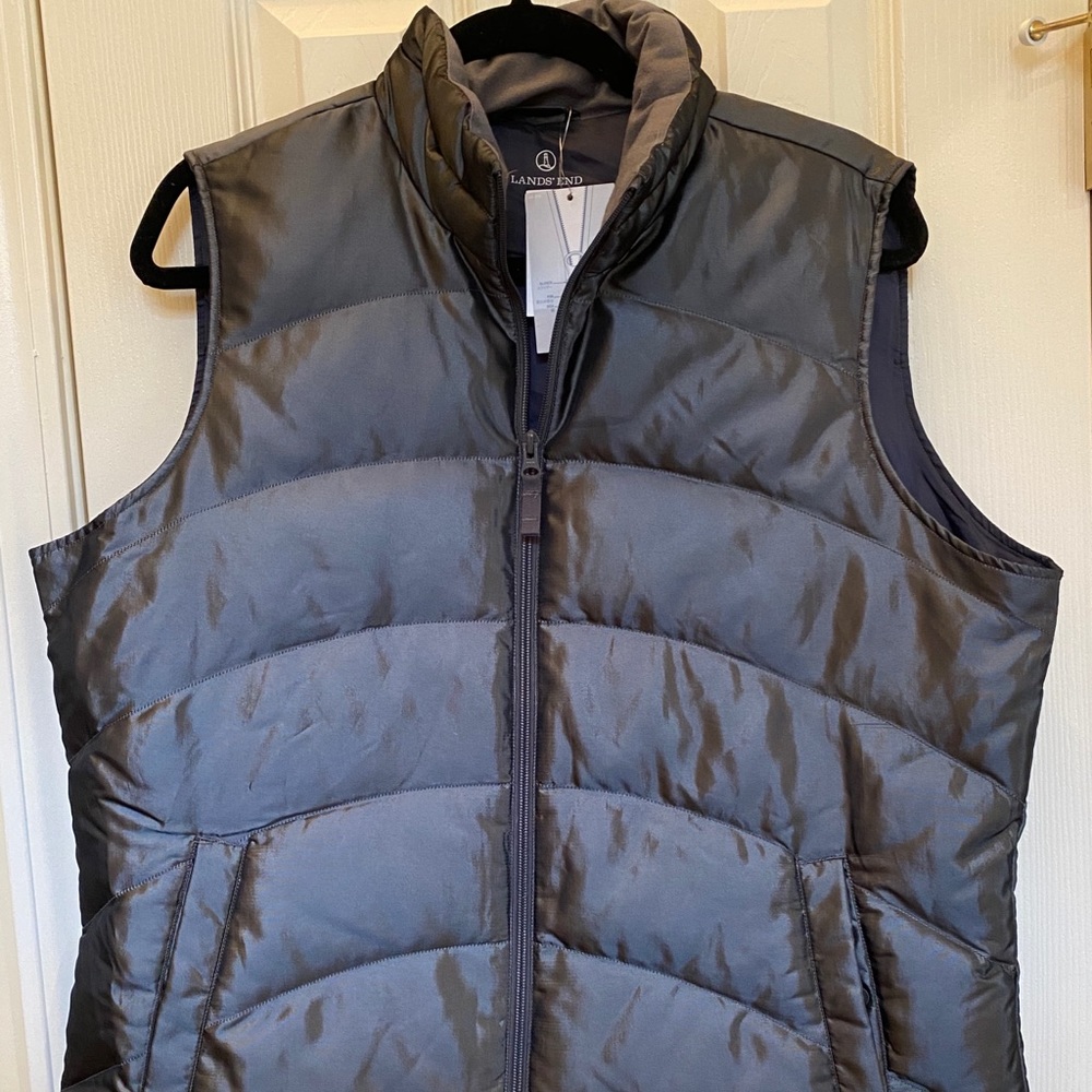 Lands End vest in deep slate. Size L.